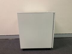 3 Drawer Mobile Pedestal - 2