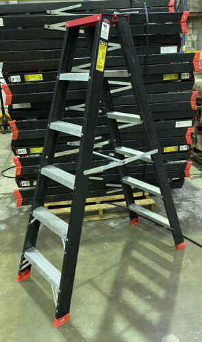 Fibreglass 6 Steps Black Ladder 1800x305mm