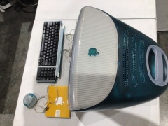 Apple iMac G3 Desktop Computer in Bondi Blue, with Keyboard, Mouse, and Software Disk Pack, in Original Packaging - 5
