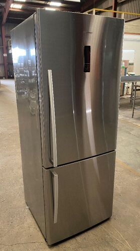 Hisense 435 Litre Domestic Refrigerator