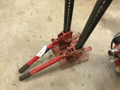 Quantity of 2 4WD Jacks, Foot operated, Steel, 48", 1100Kg - 2