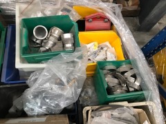 Pallet of stores supplies including camlock fitting, stainless steel elbows, stainless clamps, pipe brackets and sundry items - 3
