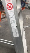 Ladderweld Aluminium platform ladder with retractable wheel base
Platform 1700h
Overall 1550 x 800 x 2600mm H - 3