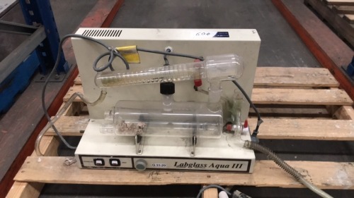 Labglass aqua III water distillation machine 240 volt plug working condition