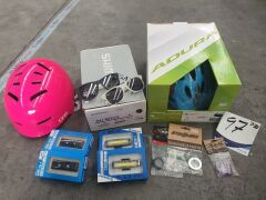 Bike Accessories Bundle (Shoes Size: S / Helmet Size: S & S/M)