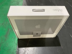 Apple iMac with Apple M1 Chip 24 Inch/ 8 Core CPU and 8 Core GPU/ 8 GB/ 512 GB SSD - Silver MGPD3X/A - 2