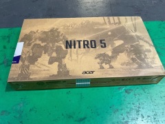 Acer Nitro 5 Gaming Laptop 15.6 Inch/ i7-11370H/ 8 GB/ 512 GB/ GTX1650 - Shale Black NH.QBZSA.005 - 2