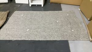 4x Assorted Rugs #327 - 4