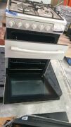 Euromaid Freestanding Electric Oven with Gas Cooktop Model No.F54GW White - 3