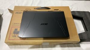 Acer Nitro 5 15.6-inch i9-11900H/16GB/512GB SSD/RTX3070 8GB Gaming Laptop NH QFESA 003 - 7
