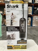 Shark Navigator Pet Corded Upright Vacuum with Self Cleaning Brushroll ZU62ANZ - 4
