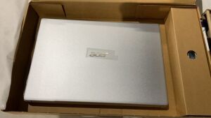 Acer Aspire 5 15.6-inch R5-5500U/8GB/512GB SSD Laptop - Silver NX A82SA 00A - 8