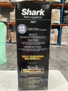 Shark Navigator Pet Corded Upright Vacuum with Self Cleaning Brushroll ZU62ANZ - 3