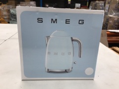 Smeg 50's Retro Style Electric Kettle - White KLF03WHAU - 2