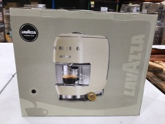 Smeg Lavazza A Modo Mio Capsule Coffee Machine- Black 18000452 - 2