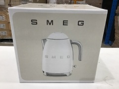 Smeg 50's Retro Style Electric Kettle - White Matte KLF03WHMAU - 2