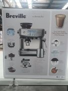 Breville The Barista Pro Espresso Coffee Machine - Stainless Steel BES878BSS - 3