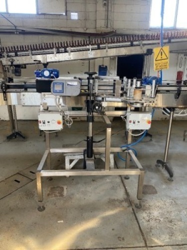 PMR OP3000 Inline Labelling Machine
