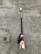 Stihl HLA 86 Battery Telescopic Hedge Trimmer - 2