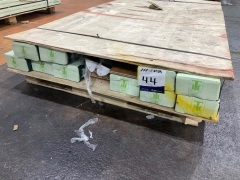 Quantity of Timber Max TG Matte Timber Flooring, Size: 1860mm x 136mm 12mm Colour Code: Blackbutt Total approx SQM: 16.70 - 9