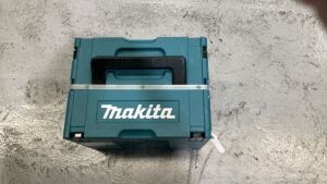 MAKITA 18V 24MM SDS Plus Rotary Hammer Skin Only DHR242ZJW (SKU..136063) - 7