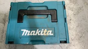MAKITA 18Vx2 Mobile 165mm Plunge Cut Saw Kit DSP600PT2J (SKU:..119552) - 8