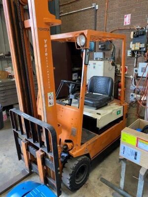 2006 Toyota 2FBE13 Electric Forklift (Location: NSW)