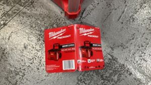 Milwaukee 48228426 PACKOUT Rolling Tool Box (SKU: ..120214) - 3