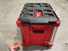 MILWAUKEE Packout XL Tool Box 48228429 (SKU..178377) - 5