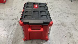 MILWAUKEE Packout XL Tool Box 48228429 (SKU..178377) - 4