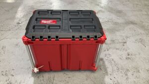 MILWAUKEE Packout XL Tool Box 48228429 (SKU..178377) - 5