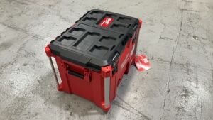 MILWAUKEE Packout XL Tool Box 48228429 (SKU..178377) - 4