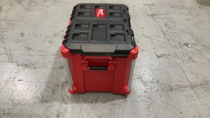 MILWAUKEE Packout XL Tool Box 48228429 (SKU..178377) - 4