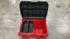 MILWAUKEE Packout XL Tool Box 48228429 (SKU..178377) - 8