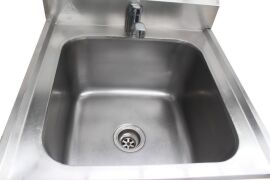 ***Reserve now Met***STAINLESS STEEL SINGLE BOWL SINK - 3