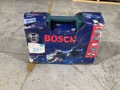 BOSCH 880W 125mm Angle Grinder 0601396042 (SKU: ..126313) - 2