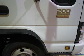 2007 Isuzu NPR 200 Short Sitec 150 Common Rail 16V Refrigerated Pantec Truck - 6