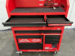 MILWAUKEE 46Inch 8 Drawer Tool CHEST & 8 Drawer TROLLEY 48228500 (SKU: ..108755) - 15