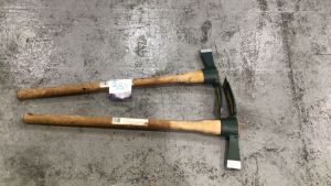 2x CYCLONE 900mm Timber Handle Mattock (SKU: ..32201) - 2