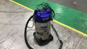 KINCROME 240V / 1250W 30L Wet & Dry Garage Vacuum KP703 (SKU: ..143290) - 2