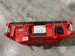 MILWAUKEE Packout Tool Box 48228424 (SKU..120216) - 2