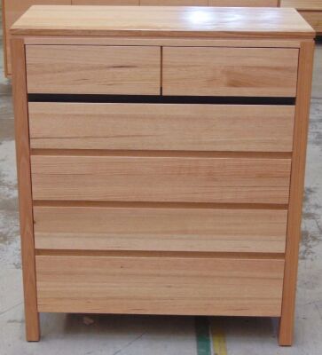 6 Drawer Timber Tallboy ( Oak finish ) - Dims 950W x 450D x 1120Hmm