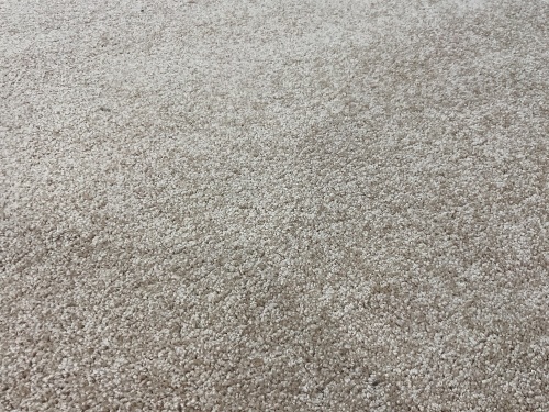 Carpet 3.7m x 3.47m