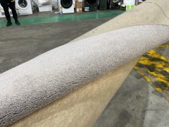 Roll of Carpet Unknown Length, width 3.66m - 5
