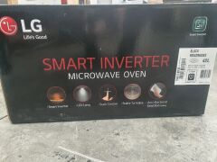 LG NeoChef 42L Smart Inverter Microwave Oven MS42960BS - 3