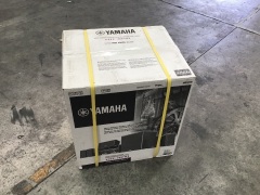 Yamaha YHT-1840 Home Theatre Package - 3