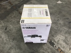 Yamaha YHT-1840 Home Theatre Package - 4