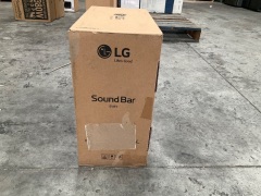 LG 2.1 Channel 400W DTS VirtualX Soundbar SN5Y with Sub Woofer - 3