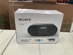Sony ZS-PS50 CD Boombox with USB Playback - 2