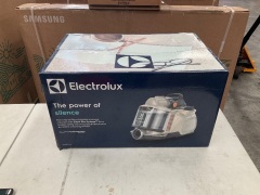 Electrolux The Power of Silence Vacuum Cleaner - 4